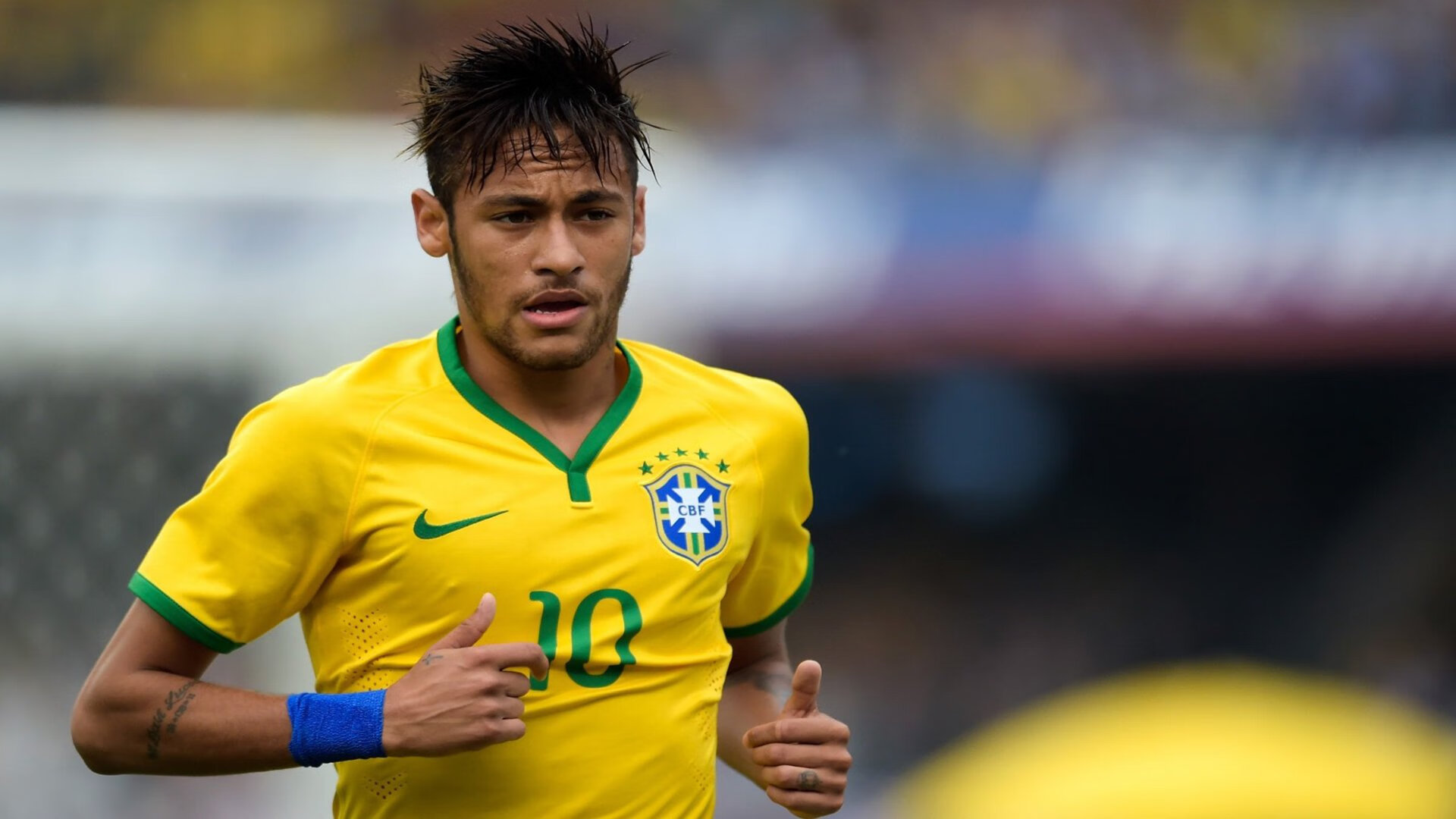 科技创新：AI裁判、传感数据让比赛更加公正透明